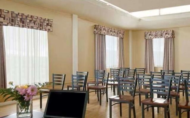 Econo Lodge City Centre