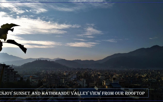 Planet Nomad Hostel By Shantipur