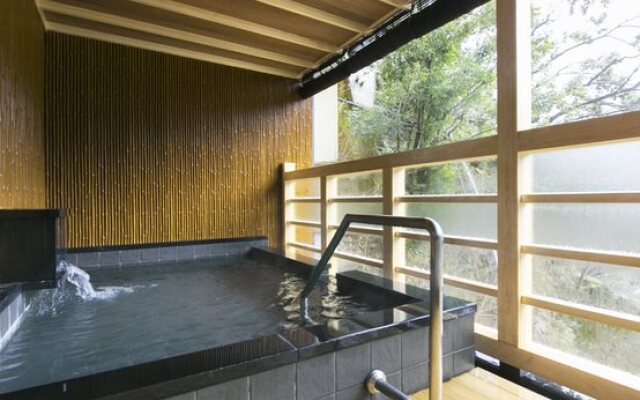 Sanyanagitei Ryokan