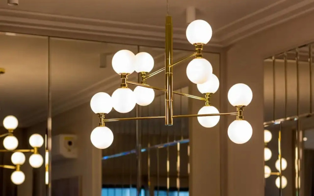 Mennica Azurite by Renters Prestige