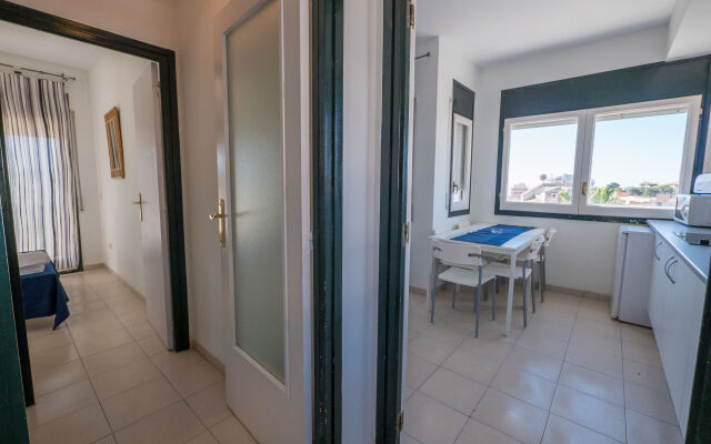 Apartaments AR Melrose Place
