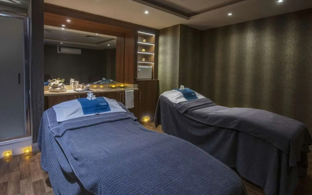 Best Western Premier Knowsley Suites Hotel & Spa