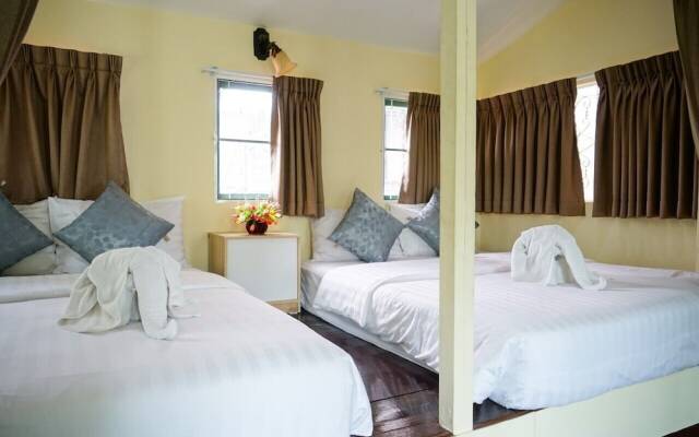 Town Home by The Warehouse Chiang Mai