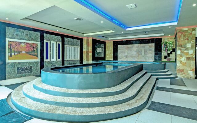 Her Hotel and Trade Center Balikpapan