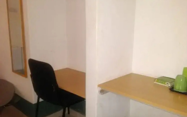 Murbs Hostel