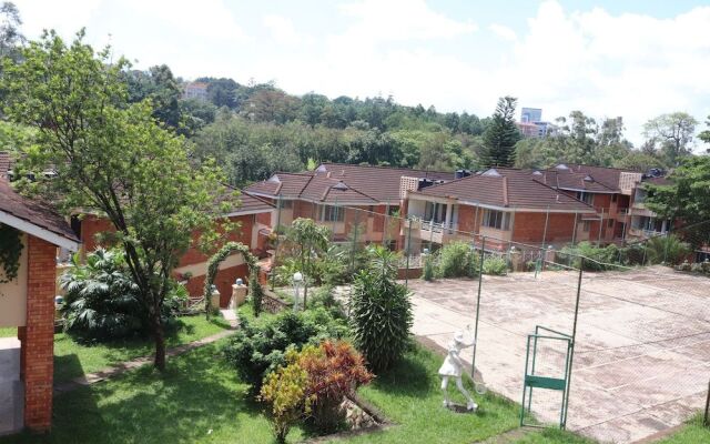 Golf Course Apartments