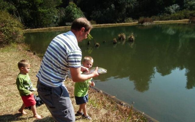 Cheerio Trout Fishing and Holiday Resort