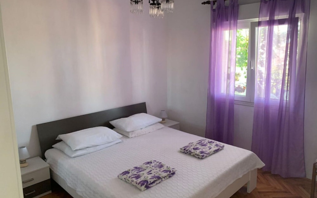 Apartments Josip
