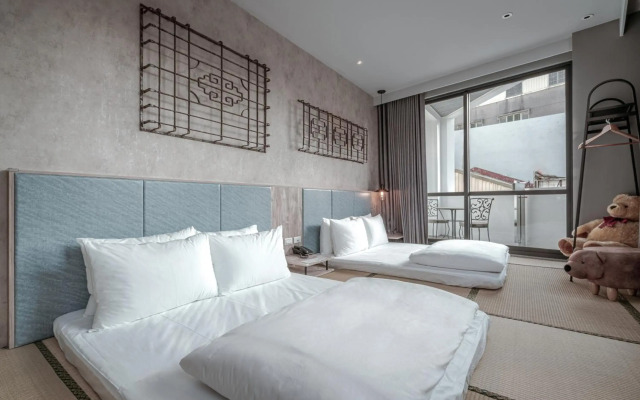 Somer Chew Hotel