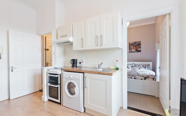 Lovely Self contained 1-Bed Apartment in Rathmines
