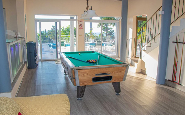 Crystal Jamaica Villa
