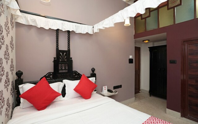 Hotel 86B By OYO Rooms