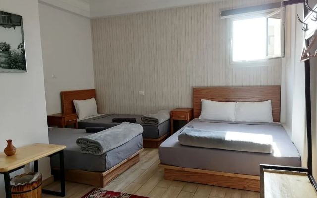 Champollion Hostel