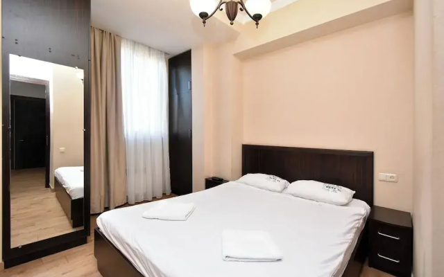 Apartment by Luxe Group KO110