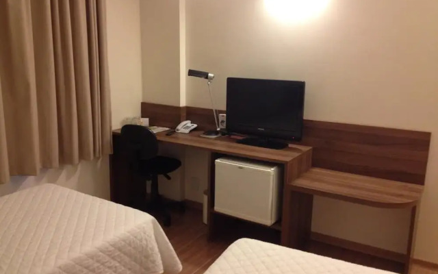 Mogano Business Hotel