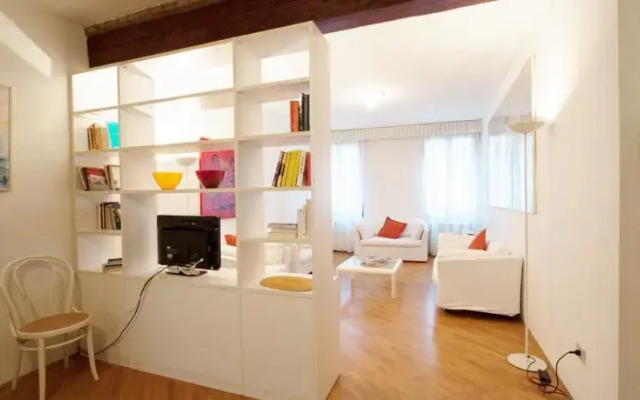 Rio della Verona APT B