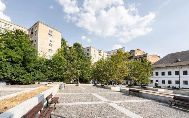 Spacious 2 Bdr Flat in the Old Town