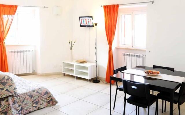 Rome in Apartment - Liberiana 24 A-B