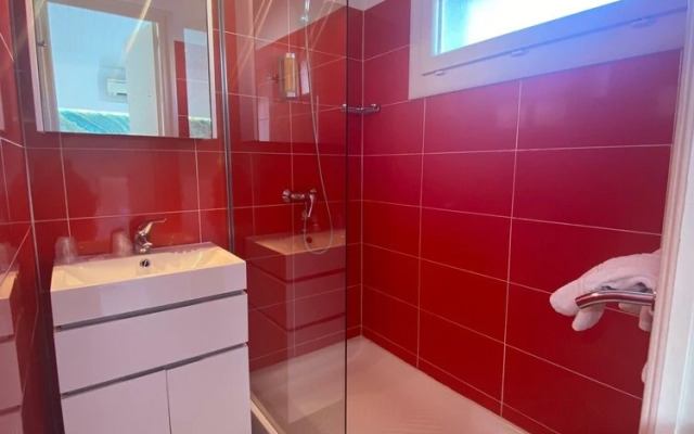 Hôtel Les Sables - Urban Style - by Logis Hotels