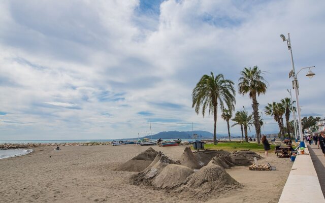Pedregalejo Beach Apartment 1
