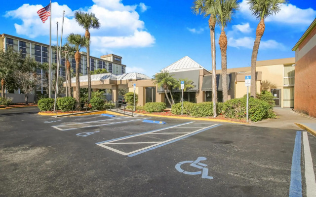 Floridian Express Hotel