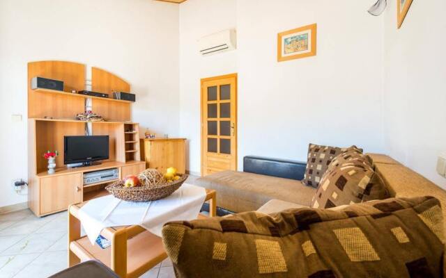 Apartment Sandra