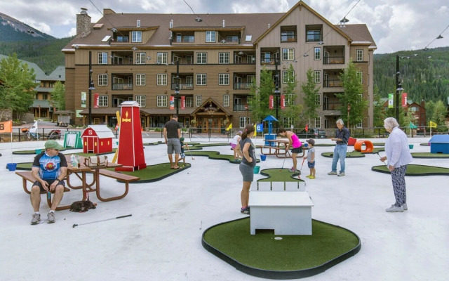Arapahoe Lodge #8102 by Summit County Mountain Retreats