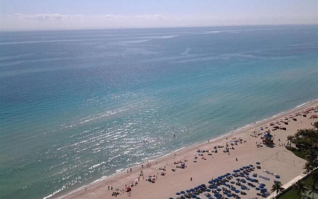 Marbella Towers High floor Miami Condos