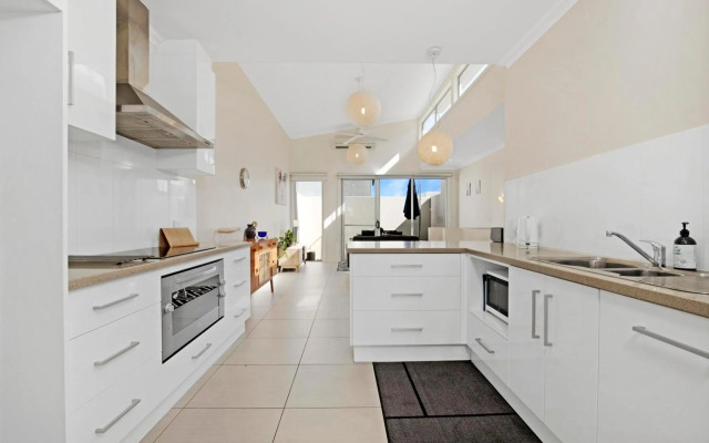 Swainson on O'Halloran