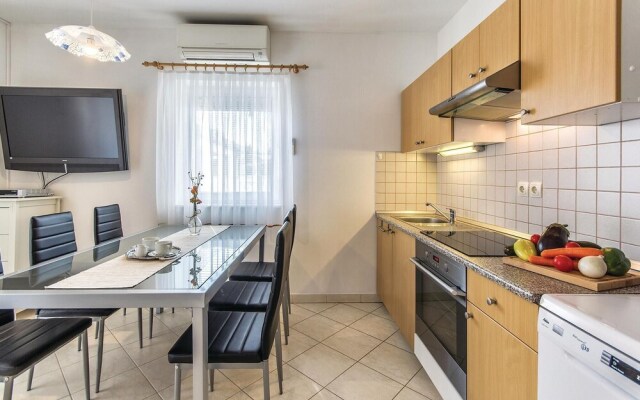 Stunning Home in Vodnjan With Wifi and 3 Bedrooms