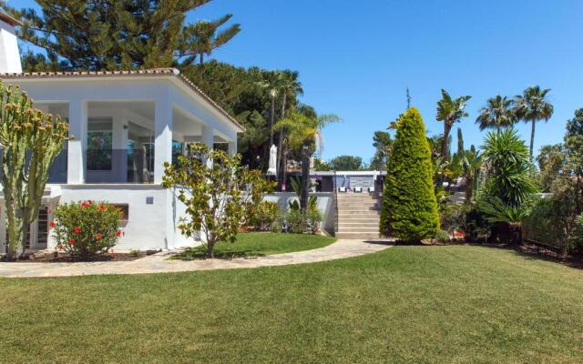 Villa Issabella Marbella, Elviria