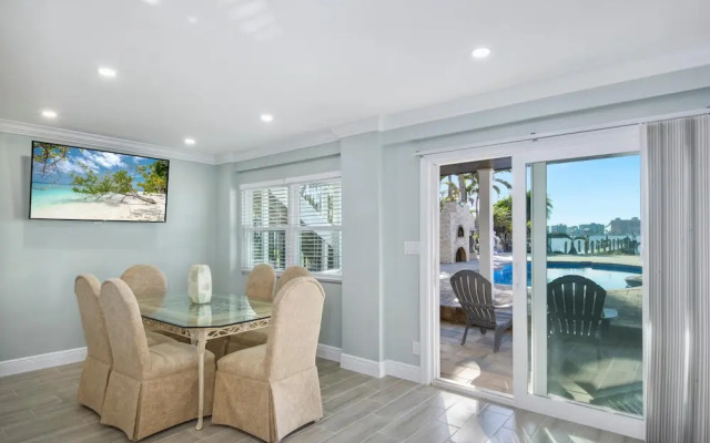 Bayview Sunset Getaway B