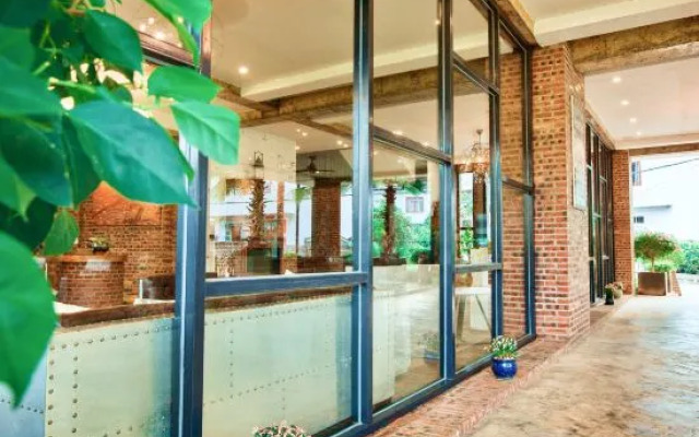 Huatianhai Slow Travel Hotel