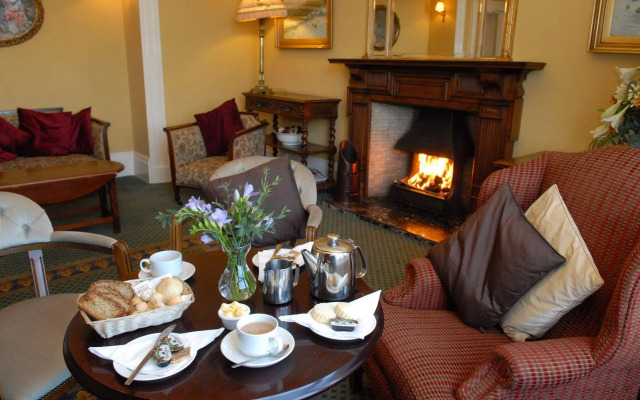 The Harbourview Hotel