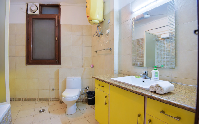 Studio Service Apartment In Gurgaon by BedChambers