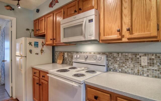 Courtyard #223 Condo