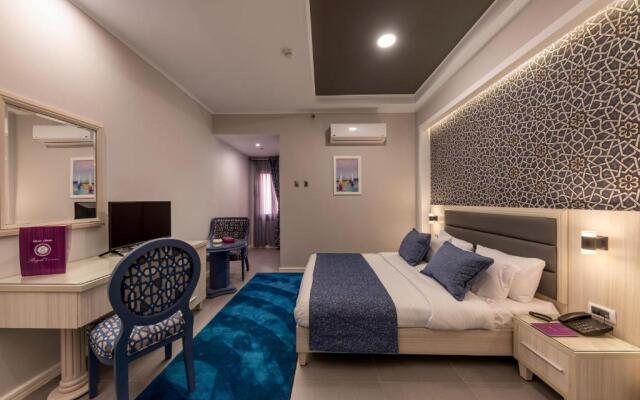 Royal Day Plaza Hotel