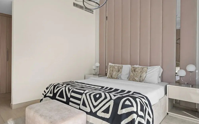 1BR Azizi Riviera B7 Pool View