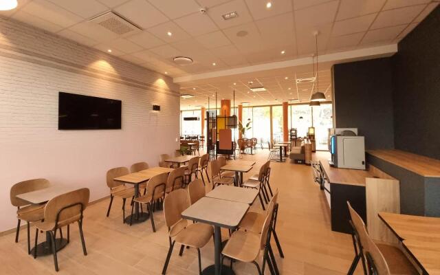 B&B HOTEL Nice Stade Riviera