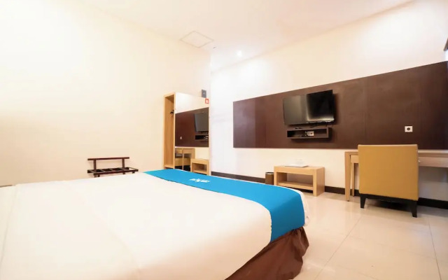 Rehat at Hotel 10 Buah Batu