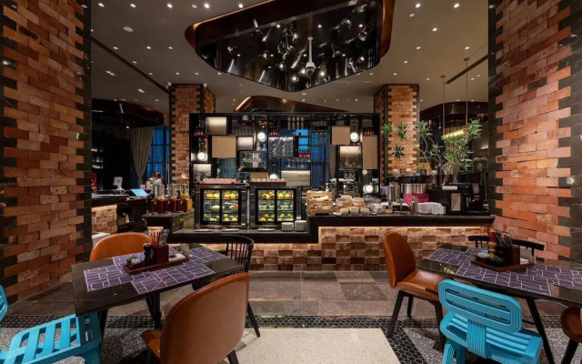 Ethos Hotel Wuhan Riverside