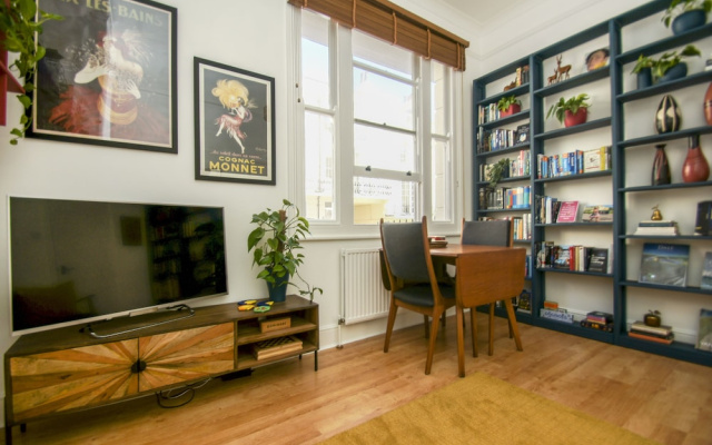 Waterloo Apartment
