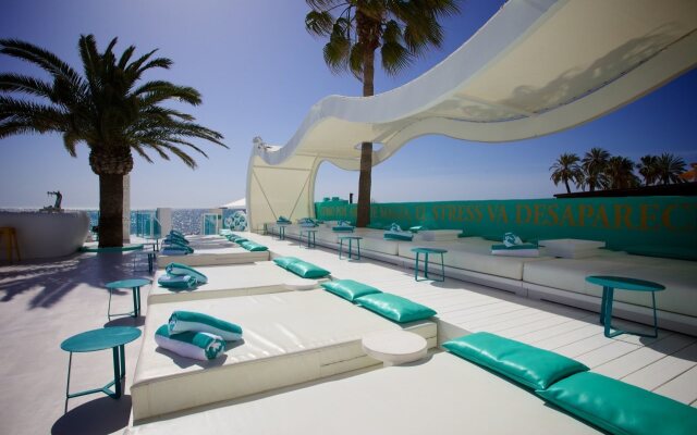 AMA Ibiza Suites - Adults Only