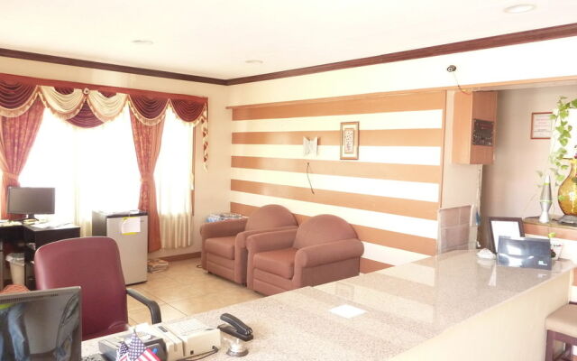 Executive Inn