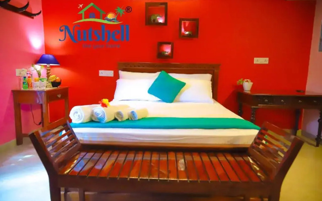 Nutshell Airport Retreat by the Sea