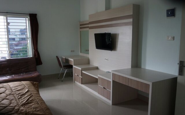 Ayahanda Residence
