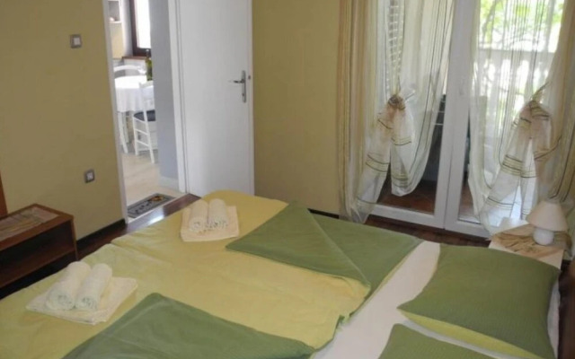 Apartment Igor 2 2 pax