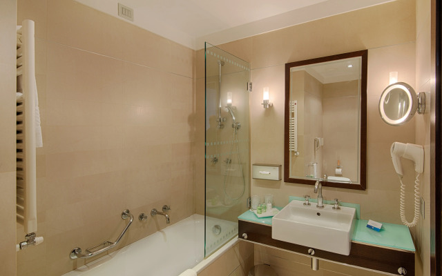 NH Siena Hotel