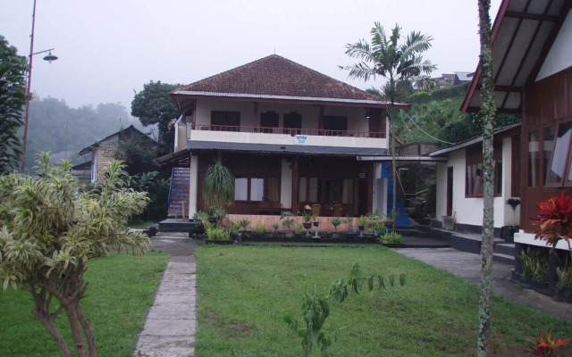 Villa Tunas Alam Mutiara