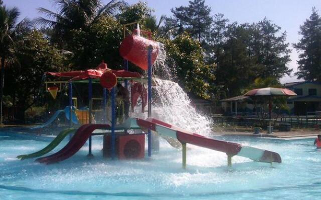 Taman Wisata Selorejo and Resort